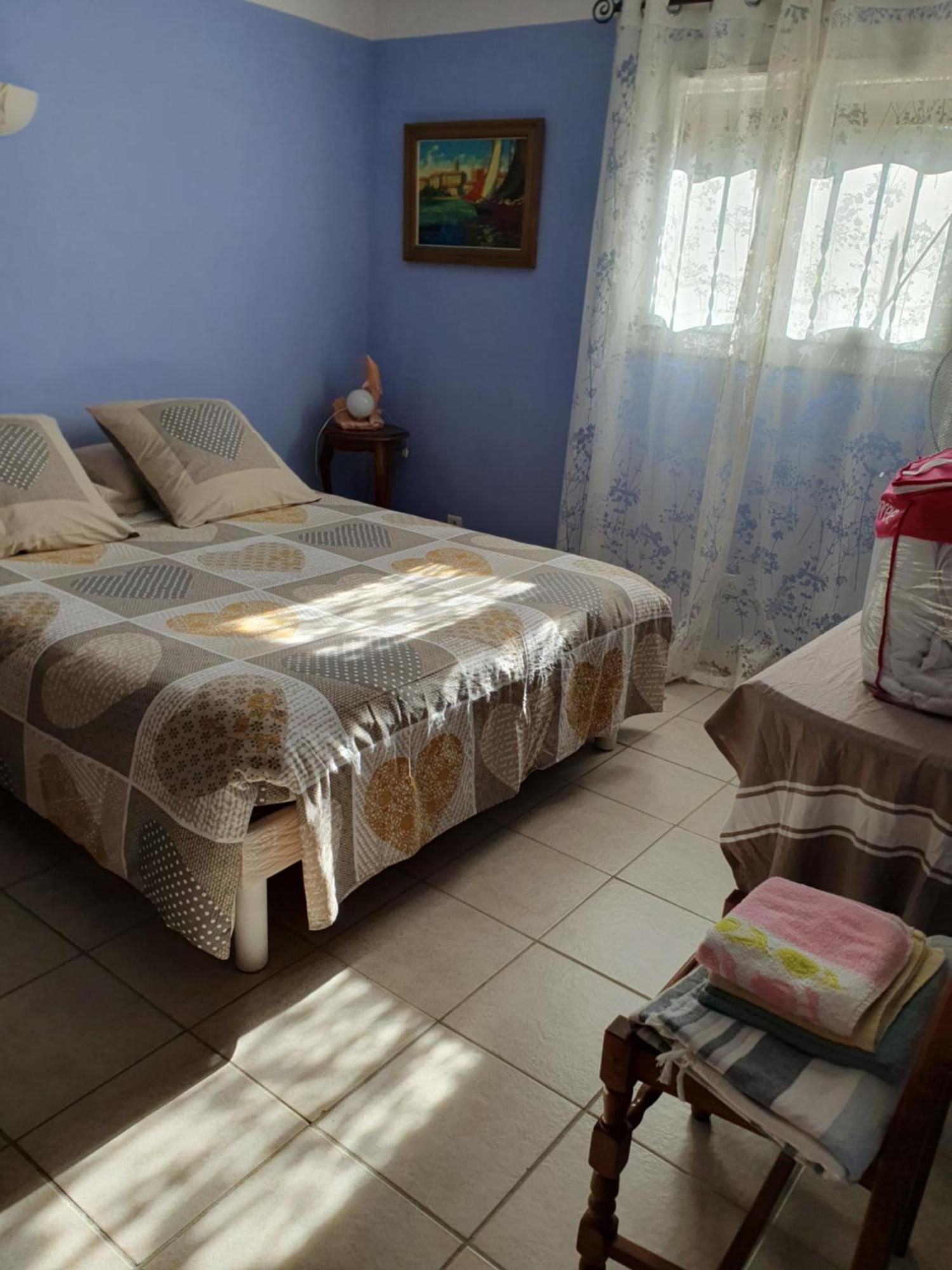 Appartement T2 Bas De Villa Avec Jardinet Au Calme Proche Mer ラ・セーヌ・シュル・メール エクステリア 写真
